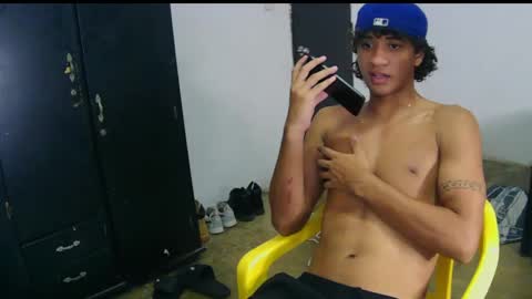 Snapshot of hansel_take chatting on 1, 6, 2026 hansel_take online show from 1, 6, 2026