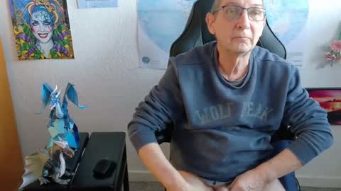 Snapshot of hansi63 chatting on 23, 2, 2025 charly online show from 23, 2, 2025