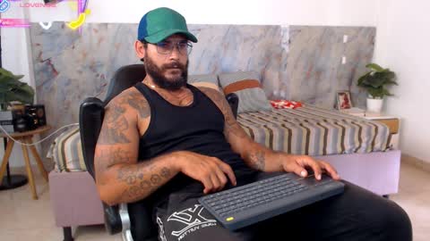 hanz_col online show from 4, 4, 2026