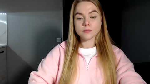 Snapshot of happy_fox_ chatting on 11, 2, 2025 happy_fox_ online show from 11, 2, 2025