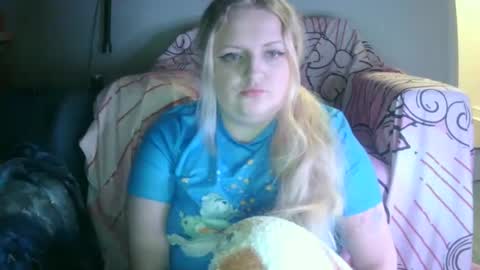 Snapshot of happyhappy2306 chatting on 7, 1, 2025 L online show from 7, 1, 2025