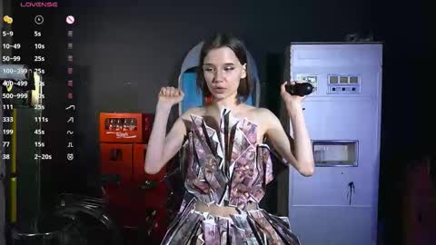 Evy  online show from 25, 10, 2025