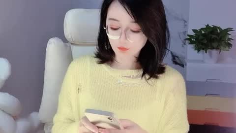 Snapshot of happysweetie168 chatting on 2, 12, 2024 Daisy online show from 2, 12, 2024