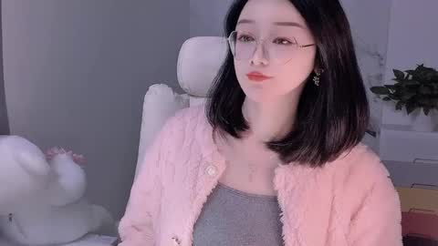 Snapshot of happysweetie168 chatting on 18, 1, 2025 Daisy online show from 18, 1, 2025