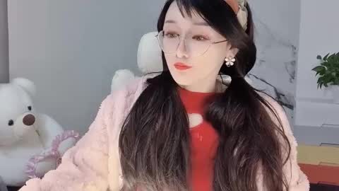 Snapshot of happysweetie168 chatting on 5, 2, 2025 Daisy online show from 5, 2, 2025