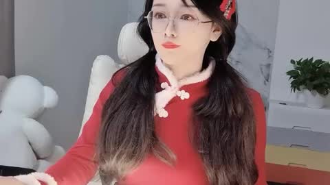 Snapshot of happysweetie168 chatting on 21, 2, 2025 Daisy online show from 21, 2, 2025