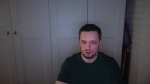 happyvelvetpaw online show from 18, 4, 2026