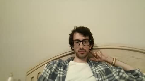 Snapshot of happywifehappylife12 chatting on 25, 5, 2026 Johnny online show from 25, 5, 2026