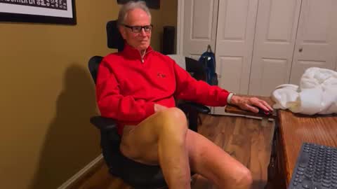 Snapshot of hard4_all_2see chatting on 4, 12, 2025 hard4_all_2see online show from 4, 12, 2025