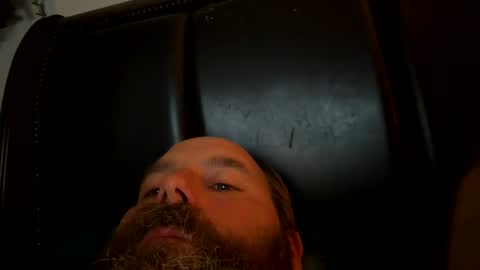 Snapshot of hard4u69091983 chatting on 2, 2, 2026 Hard4u69 online show from 2, 2, 2026