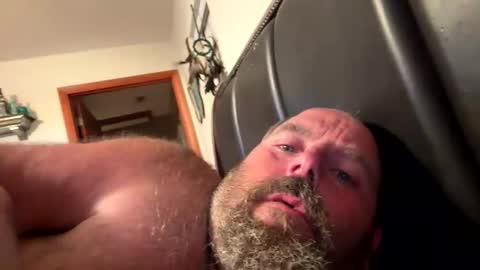 Snapshot of hard4u69091983 chatting on 4, 5, 2026 Hard4u69 online show from 4, 5, 2026