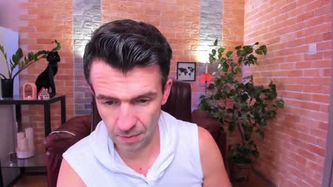 Steve online show from 1, 2, 2025