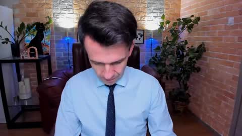 Steve online show from 9, 3, 2025