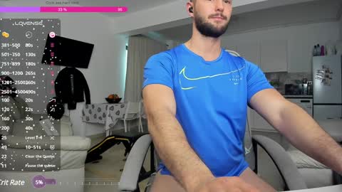 Snapshot of hard_chriss chatting on 6, 1, 2025 Hard Cock online show from 6, 1, 2025