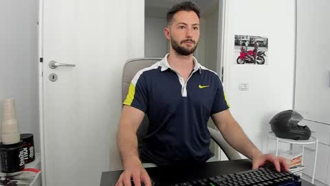 Hard Cock online show from 30, 5, 2026