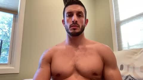 Snapshot of hard_runner_ chatting on 22, 10, 2025 hard_runner_ online show from 22, 10, 2025