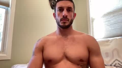 Snapshot of hard_runner_ chatting on 23, 10, 2025 hard_runner_ online show from 23, 10, 2025