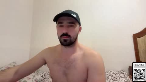 Snapshot of hard_to_obey chatting on 18, 10, 2025 Vadim online show from 18, 10, 2025
