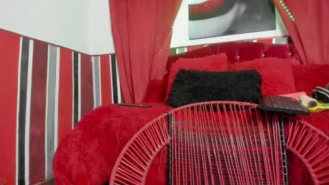 hardandsexyginna online show from 26, 2, 2025