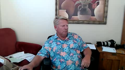 Snapshot of hardblondcouplehawaii chatting on 14, 4, 2026 Steele and Cassie online show from 14, 4, 2026