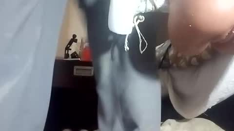 Snapshot of hardfux4fun chatting on 8, 1, 2026 hardfux4fun online show from 8, 1, 2026