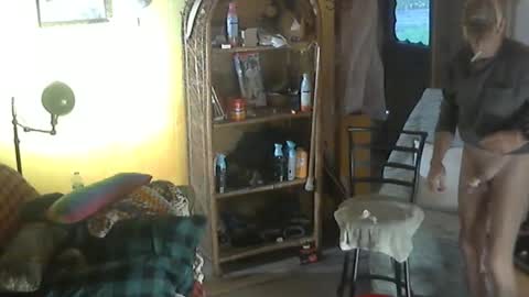 john nobles online show from 31, 10, 2025