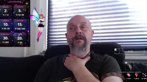 Snapshot of hardmrlazy chatting on 2, 11, 2025 MrLazy online show from 2, 11, 2025