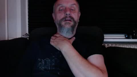 Snapshot of hardmrlazy chatting on 16, 12, 2025 MrLazy online show from 16, 12, 2025