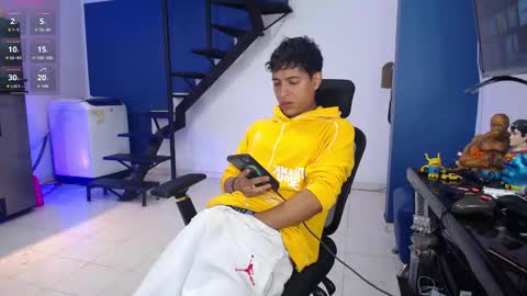 Snapshot of hardsexlove08 chatting on 6, 1, 2026 Andres Dean online show from 6, 1, 2026