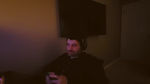 Snapshot of hardswtch chatting on 11, 12, 2024 Tom online show from 11, 12, 2024