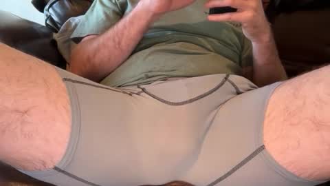 Snapshot of hardtexan220 chatting on 16, 11, 2025 hardtexan220 online show from 16, 11, 2025