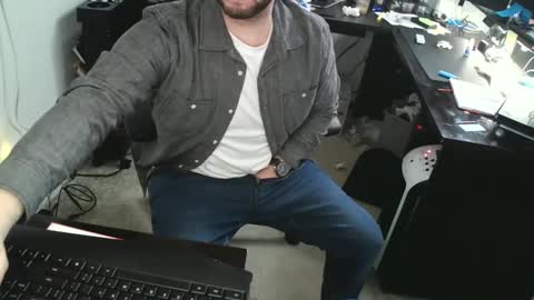 hardyhar702 online show from 13, 2, 2025