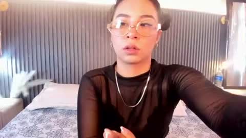 Snapshot of hari_rouse chatting on 7, 7, 2026 hari rouse online show from 7, 7, 2026