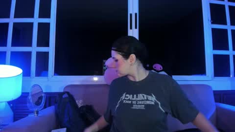 Snapshot of harimoon chatting on 1, 12, 2025 Harimoon online show from 1, 12, 2025