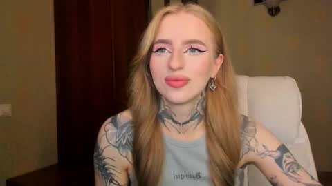 Snapshot of harley_kimm chatting on 21, 9, 2025 Julia online show from 21, 9, 2025