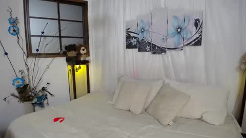 harley_quinns1 online show from 15, 1, 2025