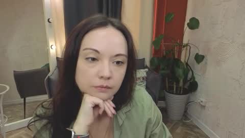 Snapshot of harmoni_love chatting on 15, 3, 2026 Alice online show from 15, 3, 2026