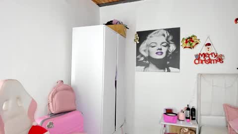 Snapshot of harmony_murr chatting on 4, 12, 2024 vanessa online show from 4, 12, 2024