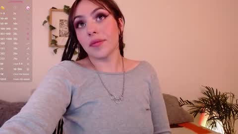 Snapshot of harmonyy01 chatting on 8, 1, 2025 Harmony Please help me to reach 100 thumbs up online show from 8, 1, 2025