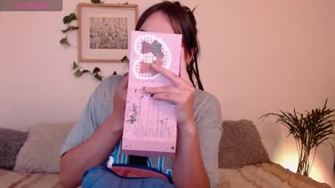 Snapshot of harmonyy01 chatting on 6, 2, 2025 Harmony Please help me to reach 100 thumbs up online show from 6, 2, 2025