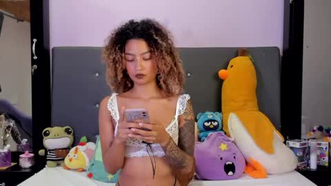 Snapshot of harmonyy_hill chatting on 26, 4, 2026 Harmony Hill online show from 26, 4, 2026