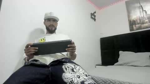 Snapshot of harold_999 chatting on 20, 10, 2025 harold_999 online show from 20, 10, 2025