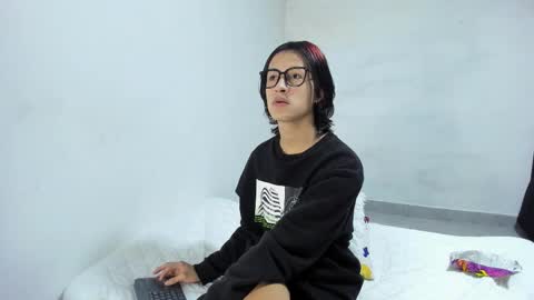 Snapshot of harold_sm chatting on 4, 12, 2025 harold sm online show from 4, 12, 2025