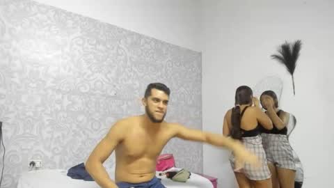 Snapshot of harperandmason chatting on 18, 3, 2026 harperandmason online show from 18, 3, 2026