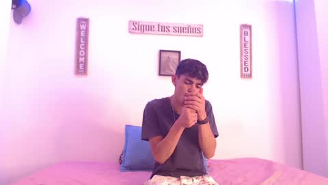 Snapshot of harrythomson1 chatting on 16, 12, 2024 harry thomson online show from 16, 12, 2024