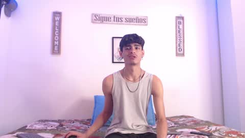 Snapshot of harrythomson1 chatting on 14, 1, 2025 harry thomson online show from 14, 1, 2025