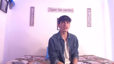 Snapshot of harrythomson1 chatting on 16, 1, 2025 harry thomson online show from 16, 1, 2025