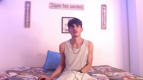 Snapshot of harrythomson1 chatting on 19, 1, 2025 harry thomson online show from 19, 1, 2025