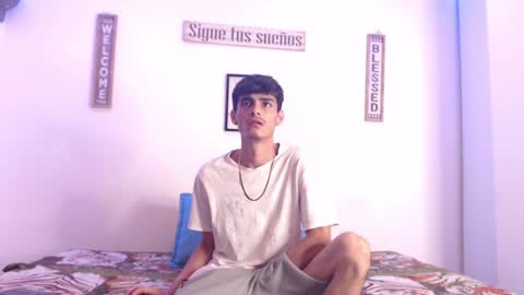 Snapshot of harrythomson1 chatting on 24, 1, 2025 harry thomson online show from 24, 1, 2025