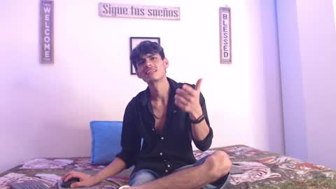 Snapshot of harrythomson1 chatting on 26, 1, 2025 harry thomson online show from 26, 1, 2025